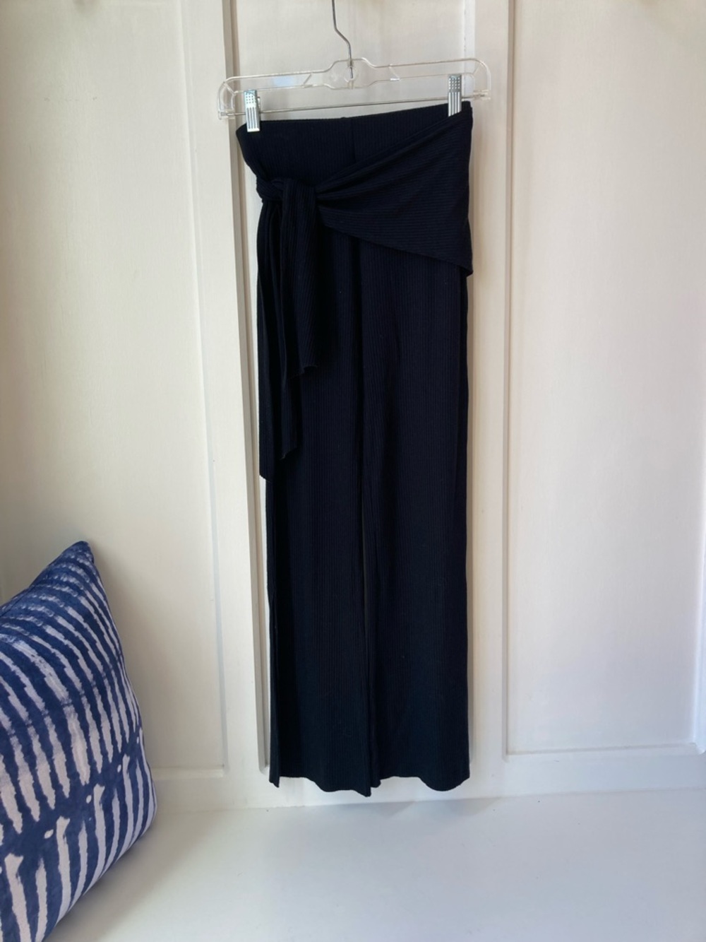 Stillwater | Wide-Leg Tie-Waist Pants - Black